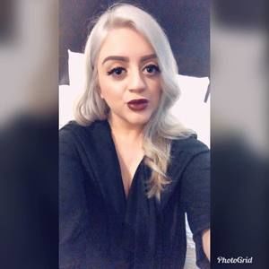 Meet your Posher, Roxana